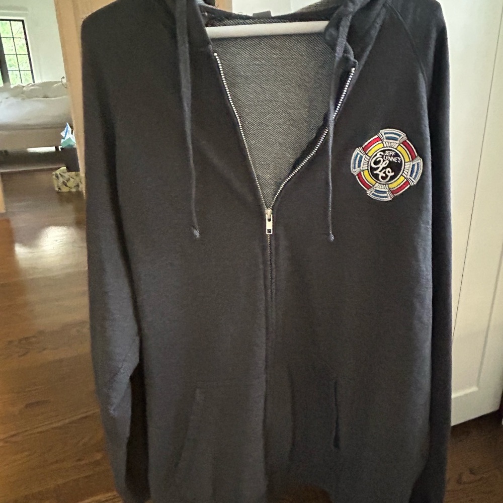 ELO Men’s Zip-Up